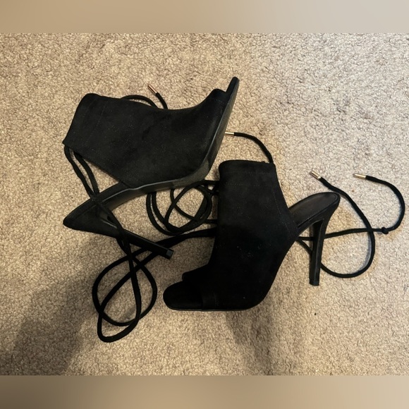 Charlotte Russe Black open toe ankle lace heels size 9 - Picture 11 of 13